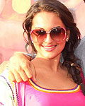 Sonakshi Sinha and Akshay Kumar