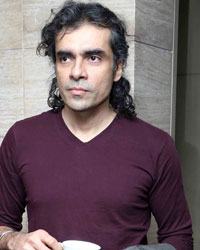 Imtiaz Ali at Royal Stag Barrel Select Perfect Strokes Season 2