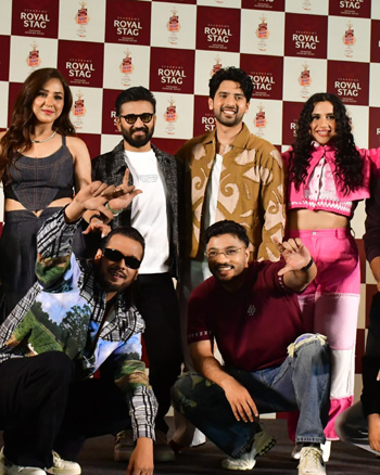 DJ Yogii, Neeti Mohan, Amit Trivedi, Ikka, , Armaan Malik, Raftaar, Nikhita Gandhi