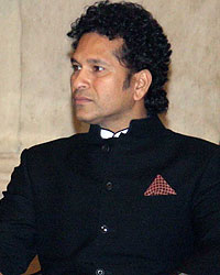 Indian scientist Chintamani Nagesa Ramachandra Rao and Sachin Tendulkar