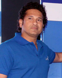 Sachin launches Shuddh Paani Swastha Bharat Campaign