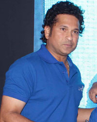 Sachin launches Shuddh Paani Swastha Bharat Campaign