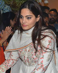 Alvira Khan