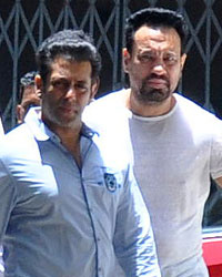 Salman Khan Leaves Court After Hit and Run Case Hearing