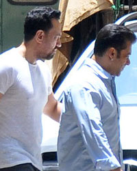 Salman Khan Leaves Court After Hit and Run Case Hearing