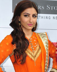 Soha Ali Khan launch of Shoppers stop's Salwar Kameez