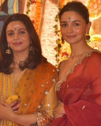 Shaheen Bhatt and Alia Bhatt