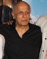 PArvathy, Tanuja Chandra, Mahesh Bhatt and Irrfan Khan