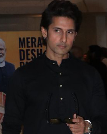 Ravi Dubey