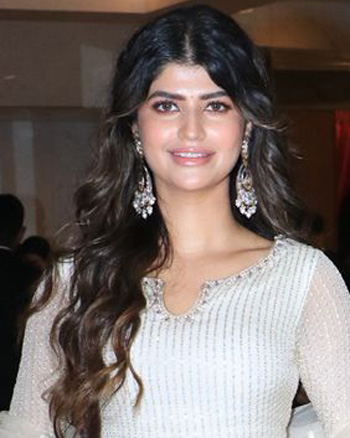Snjini Dhawan
