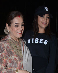 Poonam sinha and Sonakshi Sinha