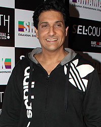 Shiamak Davar