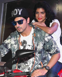 Tena Desae and Zayed Khan