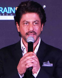 Shahrukh Khan Announces The IAA Awards