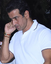 Ronit Roy