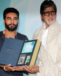 Shekhar Ravjiani and Amitabh Bachchan