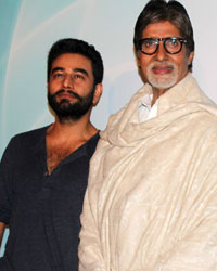 Shekhar Ravjiani, Amitabh Bachchan and Punit Goenka, CEO and MD, Zee Entertainment Enterprises Ltd