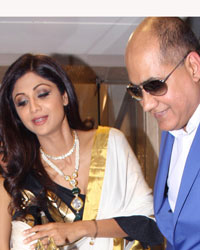 Shilpa Shetty during the inauguration of Anmol Jewellers showroom