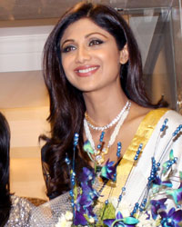 Shilpa Shetty during the inauguration of Anmol Jewellers showroom