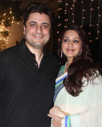 Sonali Bendre and Goldie Behl