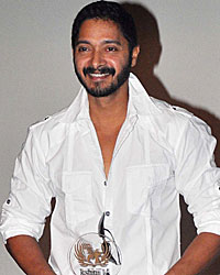 Shreyas Promotes Baji Film at Mithibai College Festival Kshitij 2014