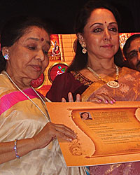 Launch of Dr.Veena Mundhra's album Shri Hari Vani Gita Album