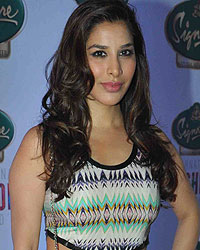 Sophie Choudry