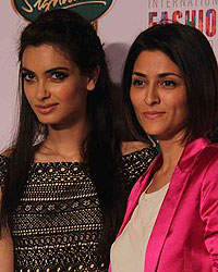 Diana Penty and Drashta Sarvaiya