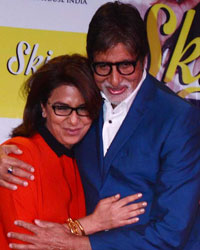 Neetu Singh and Amitabh Bachchan