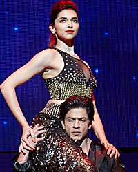 Deepika Padukone and Shah Rukh Khan