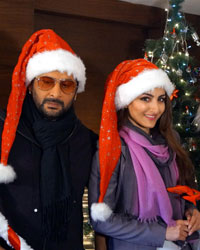 Soha Ali Khan and Arshad Warsi Celebrated Christmas