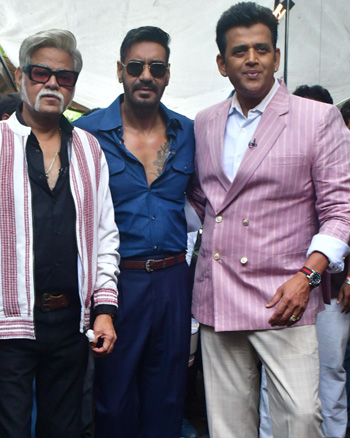 Sanjay Mishra, Ajay Devgn and Ravi Kishan