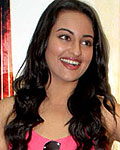 Sonakshi Sinha Promotes Joker