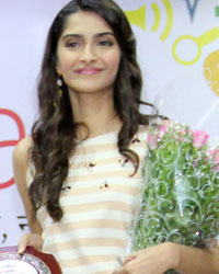 Sonam Promotes Khoobsurat at NBT Seminar