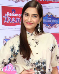 Sonam Kapoor