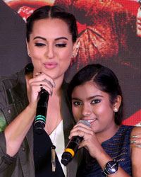 Sonakshi Sinha during the Rajj Rajj song launch of film Akira at MMK College in Mumbai