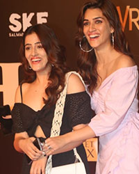 Nupur and Kriti Sanon