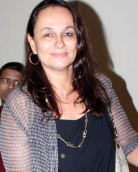 Soni Razdan