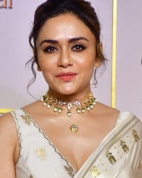 Amruta Khanvilkar