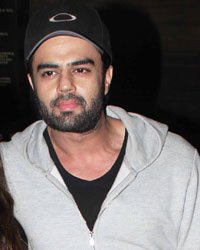 Manish Paul with his wife Sanyukta Paul