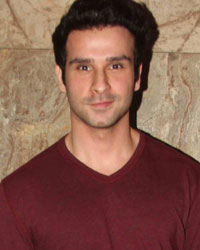 Girish Kumar