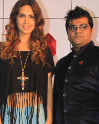 Esha Gupta and Kalyan Kumar, COO, Splash