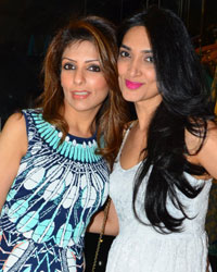 Resham Hemdev and Meenakshi Kuwadekar