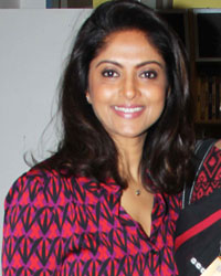 Launch of Aishwarya Rajinikanth Dhanush's debut book 'Standing On An Apple Box'