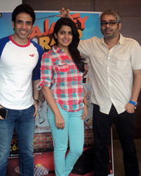 Tusshar, VIshaka Singh and Shashant A Shah Promote Bajatey Raho