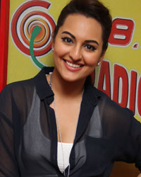 Sonakshi Sinha at Radio Mirchi Mumbai studio for promotion of Lootera