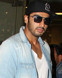 Malaika Arora Khan and Arjun Kapoor snapped at airport