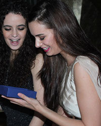 Evelyn Sharma secretly celebrates her 23rd birthday in pomp and style