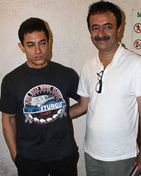 Aamir, Rajkumar Hirani spotted on sets of film P.K