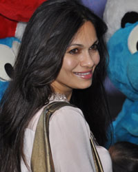 Maria Gorettiat premiere of The Smurfs 2